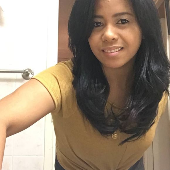 Meet your Posher, Angelita - Picture 1 of 1